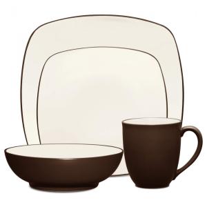 Aparelho de Jantar de Cerâmica Clássica e Durável para o Dia a Dia com 4 Peças, Formato Quadrado e Material de Cerâmica, Noritake 8046-04P