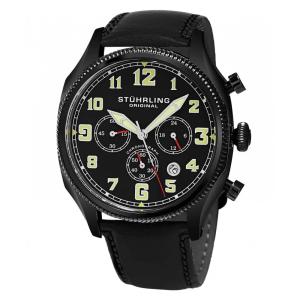 Relógio Aviador 584 com pulseira de couro preta e mostrador preto de 43mm, da marca Stuhrling.
