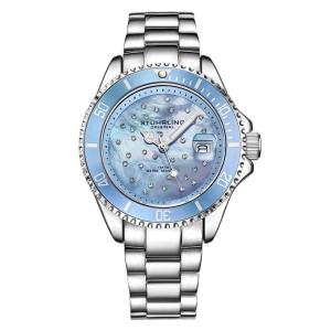 Relgio Stuhrling StarSea 3977 - 39mm, mostrador azul claro, pulseira de ao inoxidvel prata e fivela de implantao.