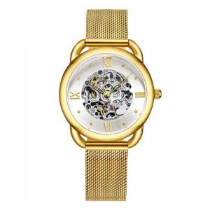 Relgio Stuhrling 3990M Automtico 36mm, Mostrador Prateado, Pulseira de Ao Inoxidvel Dourada com Fivela Dobrvel em Camadas de Ouro