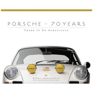 Porsche 70 Years Não Há Substituto Capa Dura em Inglês, 256 Paginas, Branco