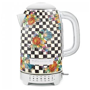 Chaleira Elétrica MacKenzie-Childs P&B Floral Courtly Flower Market 37600-4095