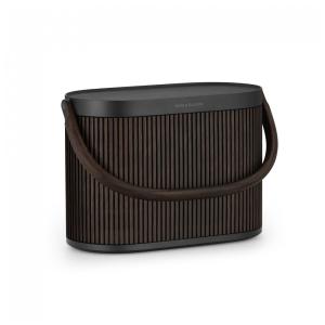 Caixa de som portátil Bluetooth Bang & Olufsen Beosound A5 marrom Dark Oak Wi‑Fi 280W som 360° bateria 12h 110V