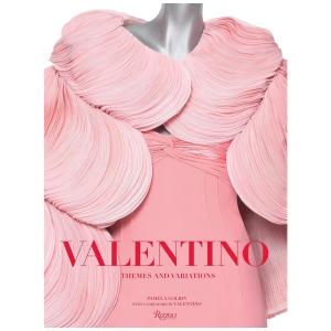 Valentino Temas e Variações, Capa Dura em Inglês, 300 Paginas, Rosa