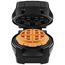 Máquina de Waffle com Tampa de Travamento, 700W 110V, Chefman, Preta
