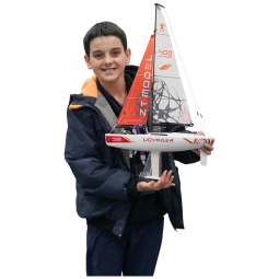 Veleiro de Controle Remoto para Adultos, Tamanho 67 cm com Controle de 3 Canais, Bateria Li-Po de 3,7 V e 150 mAh, PLAYSTEAM Voyager400