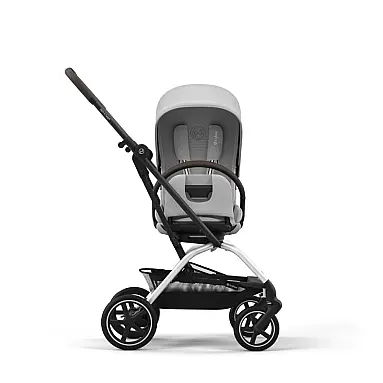Carrinho de Bebê com Assento