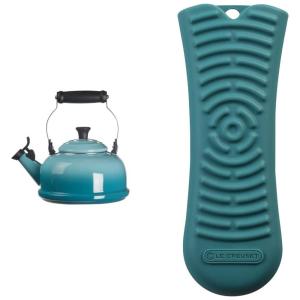 Chaleira de Chá 1.7 Litros em Aço Inoxidável com Apito e Capa de Silicone, Le Creuset, Verde