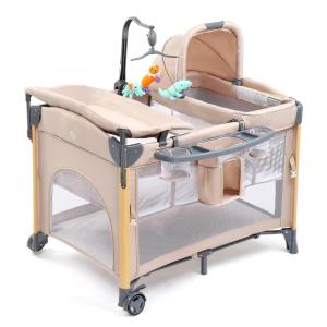 Berço Cercado Portátil com Trocador, Colchão, Lençol, Dossel, Prateleira e Brinquedo Suspenso, JOYMOR, Bege
