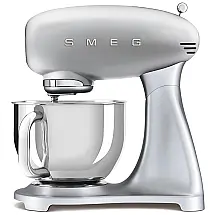 Batedeira Retrô anos 50 com 10 Velocidades Capacidade 4.8L, 600W, 110v, SMEG SMF02SVUS, Prateado