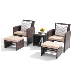 Conjunto de Conversação para Varanda OC OrangeCasual 5 Peças com Almofadas, Cadeira de Vime Marrom com Otomano, Mesa de Armazenamento para