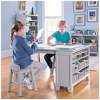 Martha Stewart Guidecraft Kids Mesa