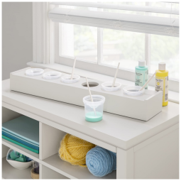 Bandeja infantil Martha Stewart Crafting Kids Linen White com 6 potes de tinta antivazamento para organização de materiais de pintura