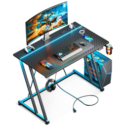Mesa Gamer 55" 139 cm com Textura de Fibra de Carbono, Gancho para Fone de Ouvido, Tomadas, 1 Portas USB e Luz LED, 110V, MOTPK