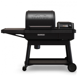 Churrasqueira á Pellet de Madeira com Controle por App, WI-FI e Superfície de Cozimento Total 3974 cm2, Traeger, Preta