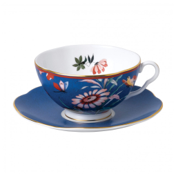 Xícara e Pires, Elegância e Sofisticação em Sua Mesa com Capacidade de 200mL e Material de Porcelana, Wedgwood, Branco e Azul