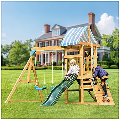 Playground Infantil de Madeira com