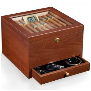 Umidor Flauno com fechamento seguro, ventilação eficiente, capacidade para 70 charutos, cedro espanhol, higrômetro digital e gaveta.