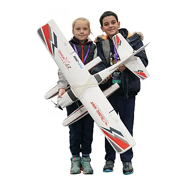 Avião de Controle Remoto 2,4