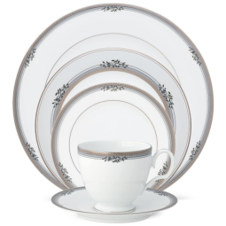 Aparelho de Jantar Para Todas as Ocasiões com 5 Peças, Formato Redondo e Material de Porcelana, Noritake 1765-05E, Branco