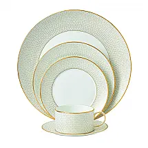 Jogo Individual Wedgwood Gio Gold 5 Peças Bone China Friso Ouro 22 Quilates