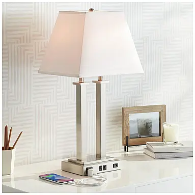 Luminária de Mesa Contemporânea em