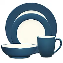 Aparelho de Jantar de Cerâmica Clássica e Durável para o Dia a Dia com 4 Peças, Formato Redondo e Material de Cerâmica, Noritake 8484-04X