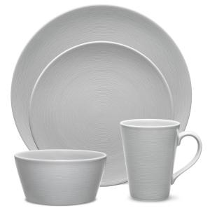 Aparelho de Jantar para Todas as Ocasiões com 4 Peças, Formato Redondo e Material de Porcelana, Noritake 4390-04G, Branco