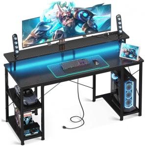 Mesa Gamer 55" 138 cm com Superfície de Fibra de Carbono, Luz LED, Tomadas, Prateleiras de Armazenamento e Suporte para Monitor, 110V, ODK