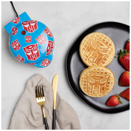 Mini Máquina de Waffle, Tema Transformers Autobot com Revestimento Antiaderente, 110V 550W, Uncanny Brands, Azul