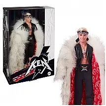 Boneco Ken Colecionável Barbie The Movie com Casaco de Pele Sintético, Colete de Franjas Pretas e Bandana, Barbie