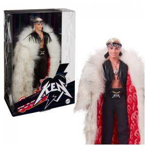 Boneco Ken Colecionável Barbie The Movie com Casaco de Pele Sintético, Colete de Franjas Pretas e Bandana, Barbie