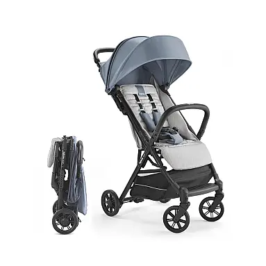 Carrinho de Bebê Compacto com