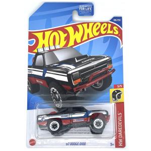 Caminhão Hot Wheels 87 Dodge D100 HW Daredevils 55 Preto 186250 Caça ao Tesouro - Edição Limitada