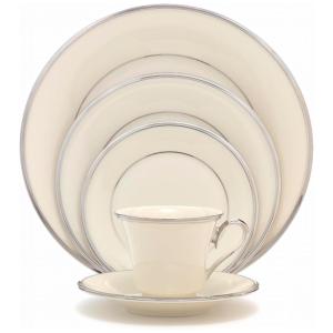 Aparelho de Jantar para Qualquer Ocasião com 5 Peças, Formato Redondo e Material de Porcelana, LENOX 140290600, Branco