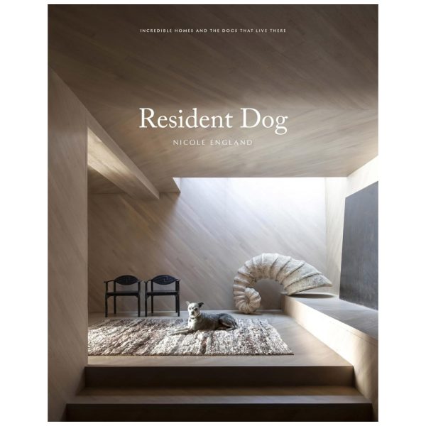 ectq6053884871_0 jpg - Resident Dog Volume Two Casas Incríveis e os Cães que Vivem Lá, Capa Dura em Inglês, 272 Paginas, Marrom