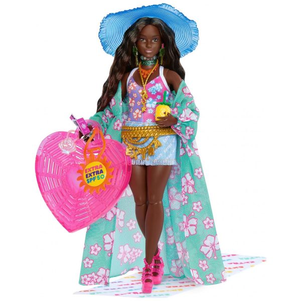 ectqv4fxqjlb0b_0 jpg - Boneca Barbie Extra Fly com Acessórios para Viagem com Tema de Praia, Rosa