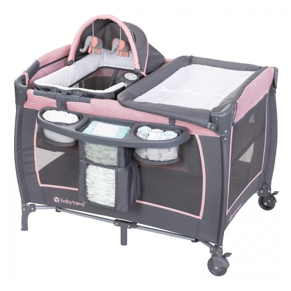 ectqpkphz7f90b_0 jpg - Berço Cercado Portátil com Controle de Volume, Luz Noturna e Vibração, Baby Trend, Rosa