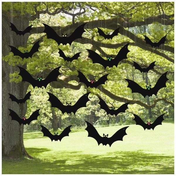 ectqgl82w67b0b_0 jpg - Kit de Decoração para Halloween com 18 Morcegos de Plástico