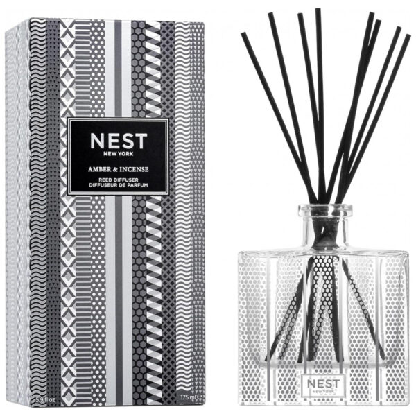 Difusor de Varetas NEST New York, Âmbar e Incenso 175,2 ml de Fragrância por até 90 Dias Suporte de Vidro Reutilizável e Recarregável inclui 8 Varetas