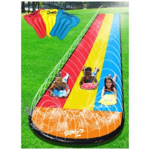 Parque Aquático Inflável 6 Metros com 3 Bodyboards e Sistema de Aspersão de Água de 3 Vias para Crianças Jambo Colorido