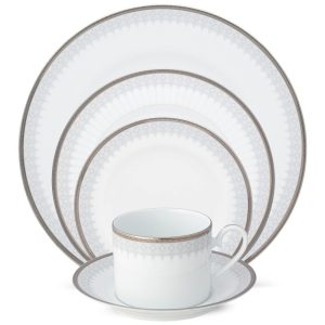 Aparelho de Jantar Para Todas as Ocasiões com 5 Peças Formato Redondo e Material de Porcelana Noritake 1763-05E Branco