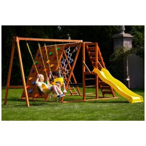 Playground Infantil de Madeira com 2 Balanços 1 Barra de Ginástica Parede de Escalada Escorregador e Escada Avenlur Amarelo