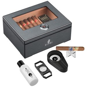 Umidor de Charutos XIFEI em Cedro Espanhol c/ Design Carbono 25-60 Charutos Vidro c/ Higrômetro 120cm