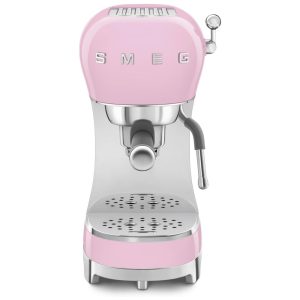Cafeteira Smeg com Vaporizador 15 Bar de Pressão Filtro Inox Aquecedor de Xícaras Controles Simples - Prepare Cafés Incríveis!