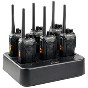 Rádio Comunicador Walkie Talkie Retevis RT27 para Adultos Rádio Bidirecional Resistente VOX Mão Livre Alarme Local com Carregador Multivias