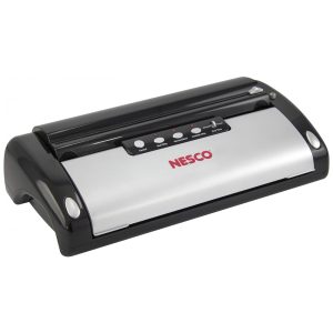 Seladora a Vácuo Automática para Alimentos Secos e Úmidos com Desligamento Automático 110V 110W NESCO VS02 Preta
