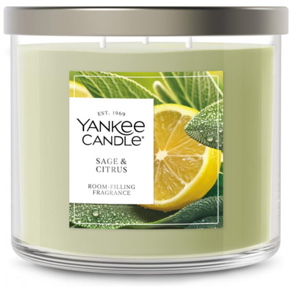 Vela Yankee Candle 3 Pavios, Vela Perfumada com até 40 Horas de Queima, Mistura Premium de Cera Vegetal para Fragrância Duradoura e Consistente do Pri