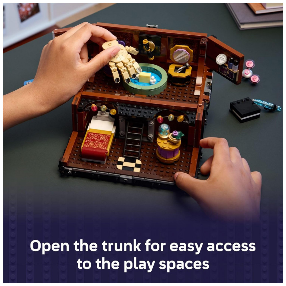 LEGO 76785 – O Apartamento do Thing – Kit Criativo para Fãs de Wednesday Addams - Imagem 3