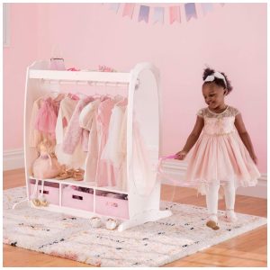 Armário infantil para fantasias Guidecraft Dress Up Storage Branco com cabideiro espelho e cubos com caixas de tecido